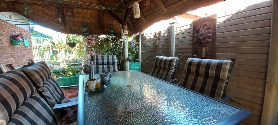 4 Bedroom Property for Sale in Randlespark North West